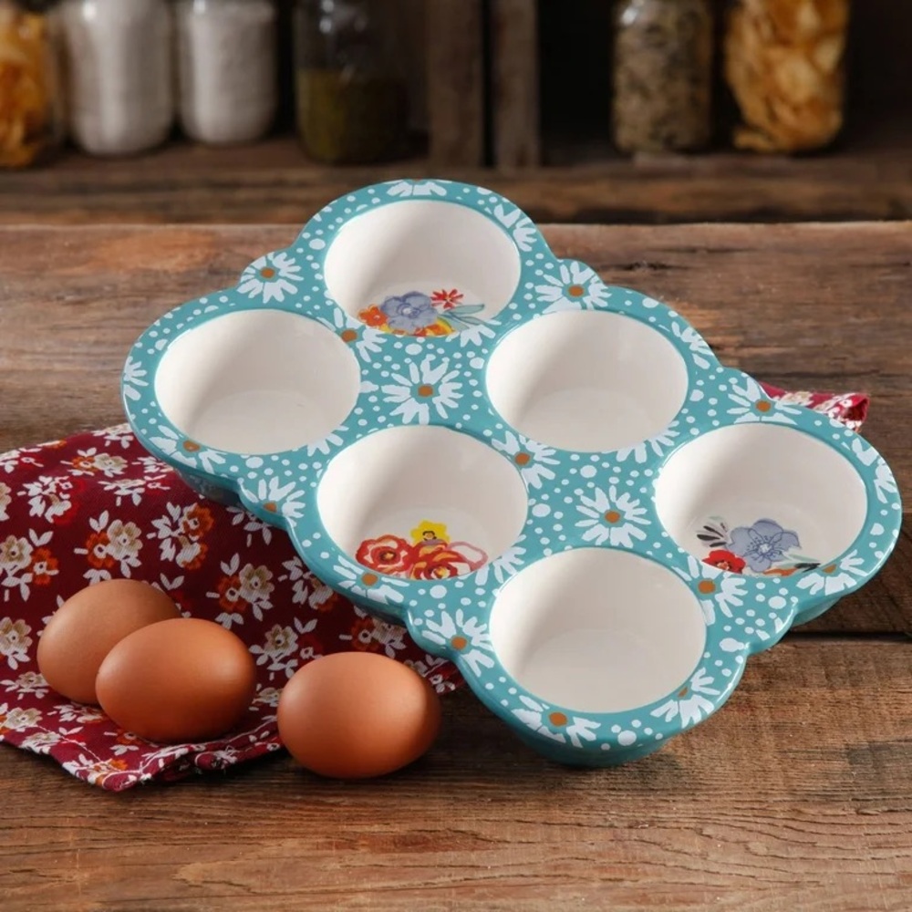2017 🌸 New Pioneer Woman Flea Market “Blue Daisy” Cupcake Baking Pan, 10.5” - Picture 6 of 10